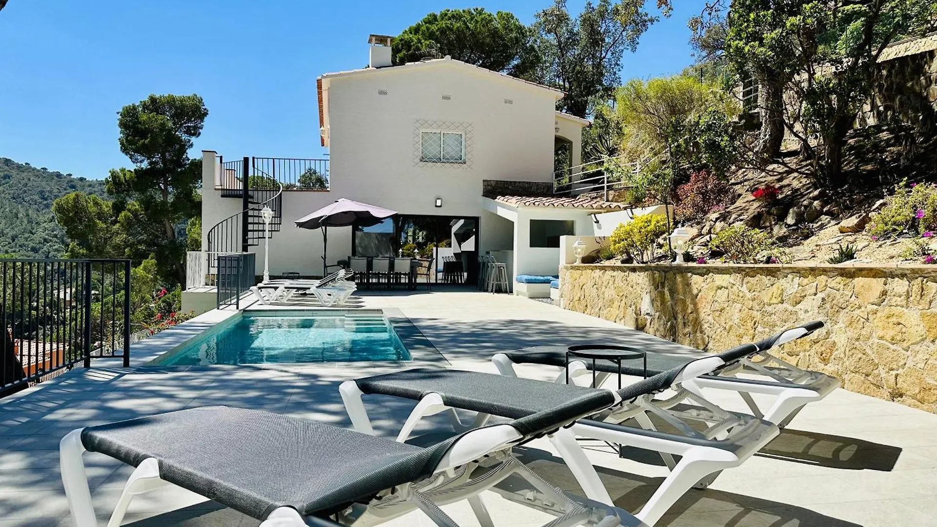 Сasa de vacaciones Villa Cardina Costabravasi Sant Feliu de Guíxols